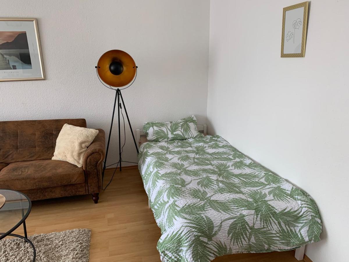 Schoene, Gut Ausgestattete Wohnung Fuer 1 Bis 4 Personen - Zentral Gelegen Bad Ems Exterior photo