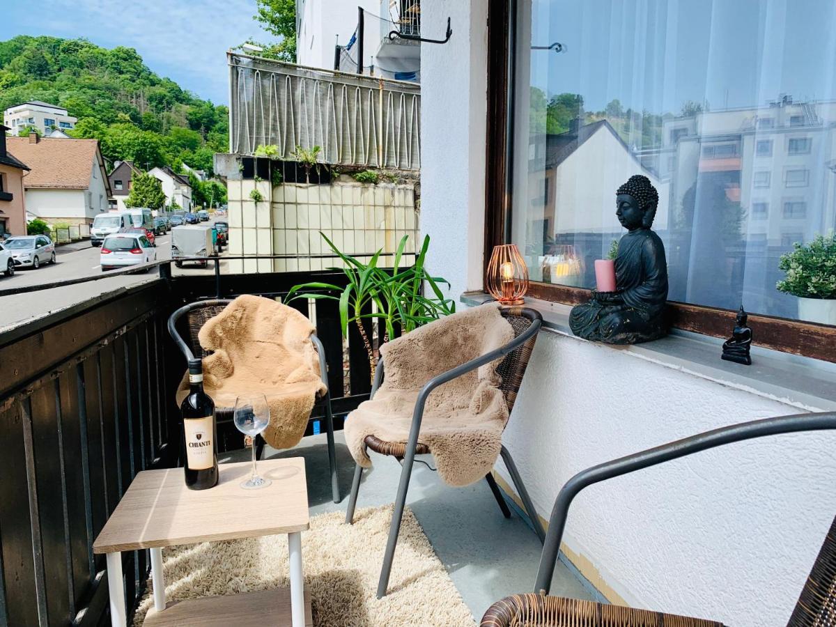 Schoene, Gut Ausgestattete Wohnung Fuer 1 Bis 4 Personen - Zentral Gelegen Bad Ems Exterior photo